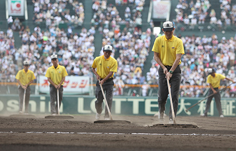 忘れてはならないプロ野球を陰で支える裏方 グラウンドキーパーの存在 レトロモ